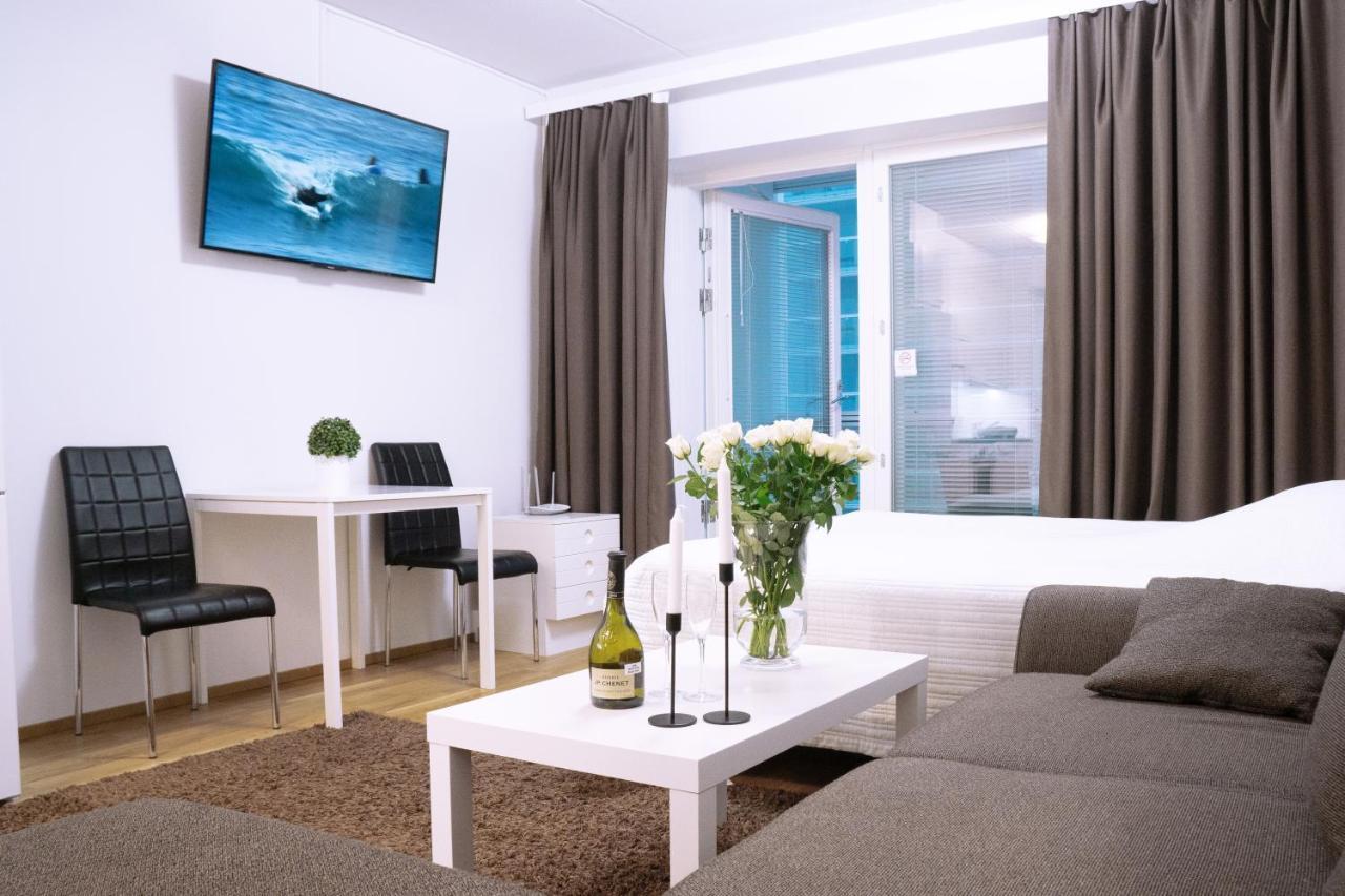 City Center 1R Studio With Perfect View, Parking Oulu Extérieur photo