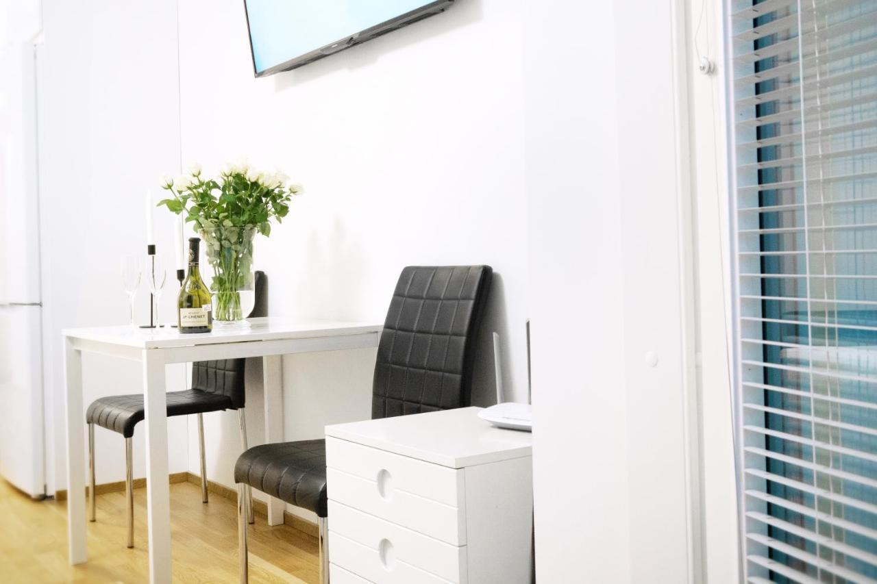 City Center 1R Studio With Perfect View, Parking Oulu Extérieur photo